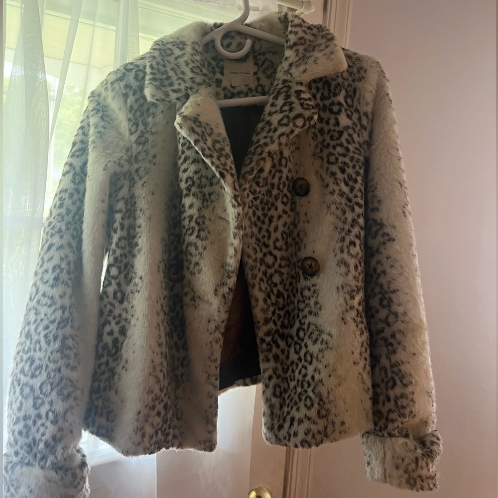silence + noise XS Faux Snow Leopard Coat (faux fur)